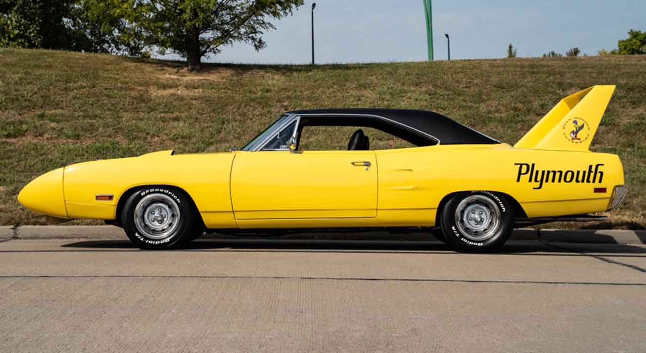 4th Image of a 1970 PLYMOUTH SUPERBIRD TRIBUTE