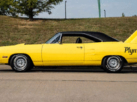 Image 5 of 24 of a 1970 PLYMOUTH SUPERBIRD TRIBUTE