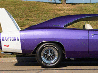 Image 9 of 23 of a 1970 DODGE CHARGER DAYTONA