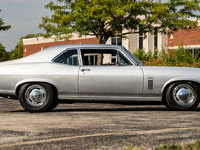 Image 5 of 19 of a 1970 CHEVROLET NOVA