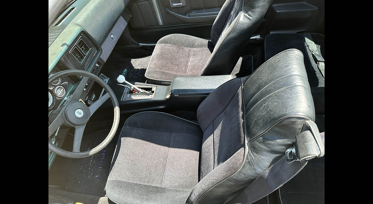 4th Image of a 1981 CHEVROLET CAMARO