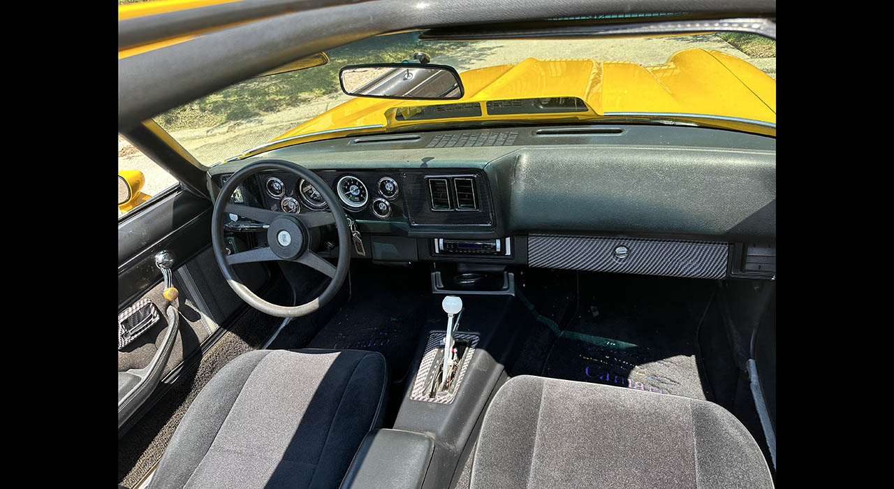 7th Image of a 1981 CHEVROLET CAMARO