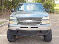 Image 3 of 3 of a 2005 CHEVROLET SILVERADO Z71 4X4