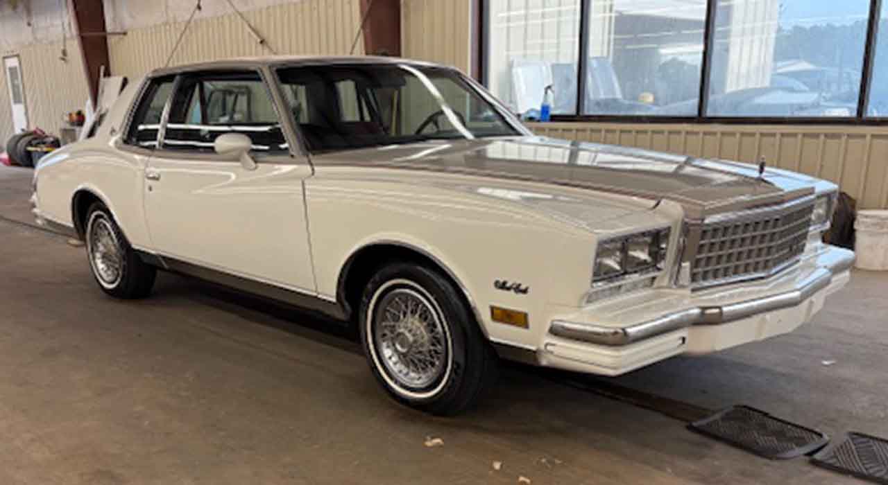 1st Image of a 1980 CHEVROLET MONTE CARLO