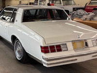 Image 3 of 11 of a 1980 CHEVROLET MONTE CARLO