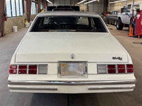 Image 6 of 11 of a 1980 CHEVROLET MONTE CARLO