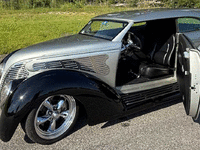 Image 8 of 21 of a 1939 FORD DELUXE
