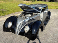 Image 17 of 21 of a 1939 FORD DELUXE