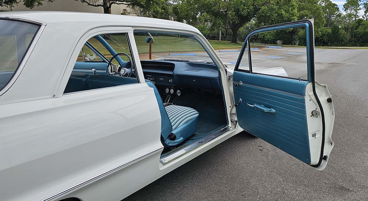 19th Image of a 1964 CHEVROLET BISCAYNE