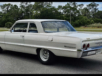 Image 4 of 24 of a 1964 CHEVROLET BISCAYNE