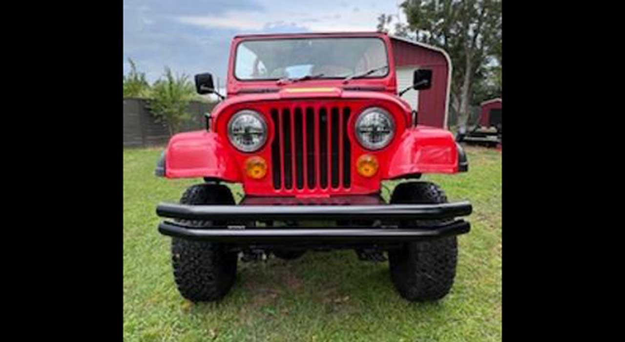 4th Image of a 1983 JEEP CJ5