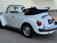 Image 3 of 32 of a 1979 VOLKSWAGEN SUPER BEETLE