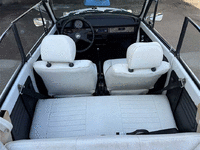 Image 18 of 32 of a 1979 VOLKSWAGEN SUPER BEETLE