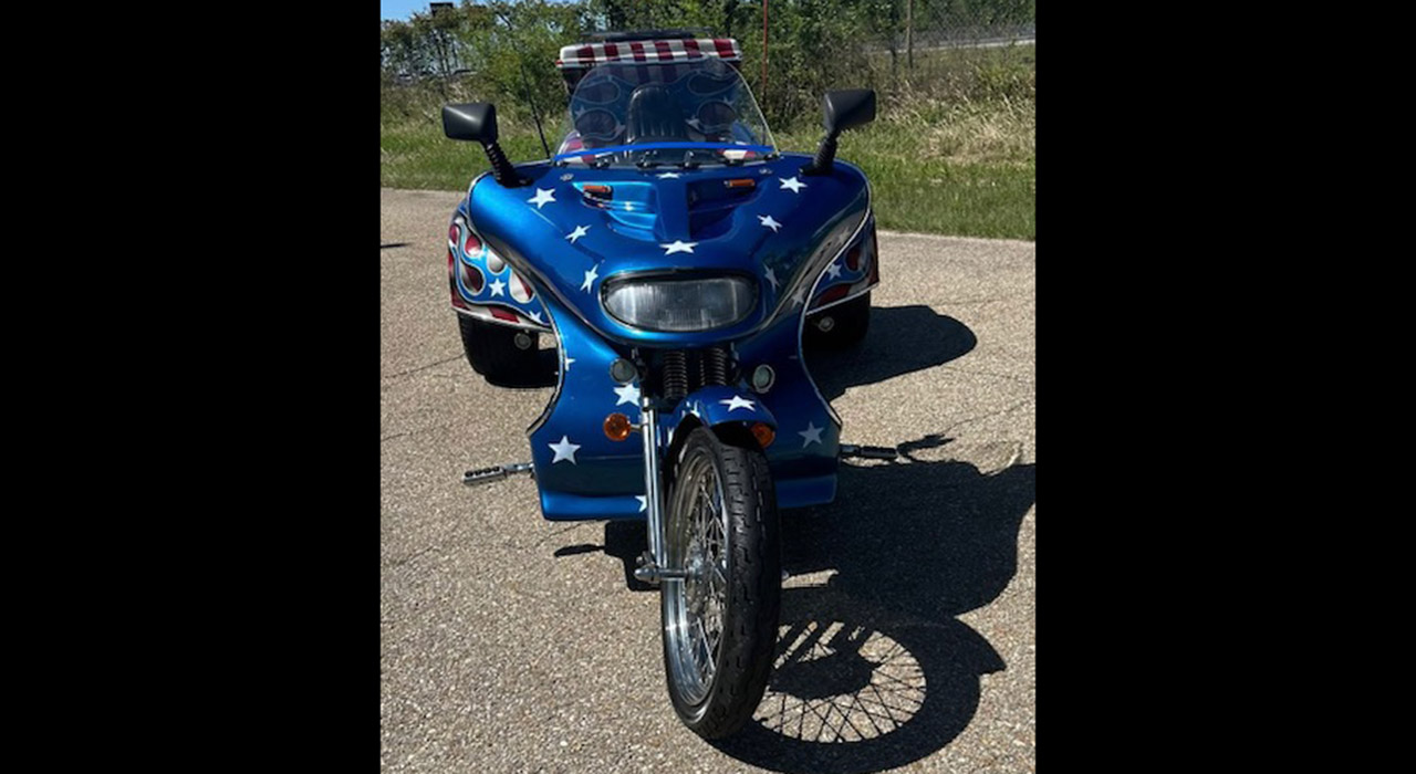 3rd Image of a 2000 VCY CHOPPER M/C BLUE