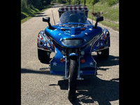 Image 5 of 8 of a 2000 VCY CHOPPER M/C BLUE