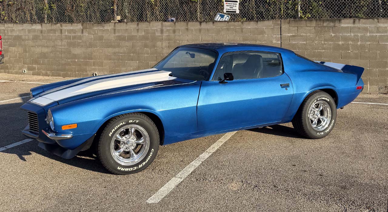 3rd Image of a 1971 CHEVROLET CAMARO