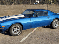 Image 4 of 13 of a 1971 CHEVROLET CAMARO