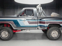 Image 8 of 22 of a 1983 FORD F-150