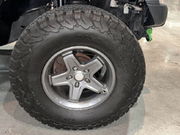 Image 6 of 15 of a 2012 JEEP WRANGLER RUBICON UNLIMITED