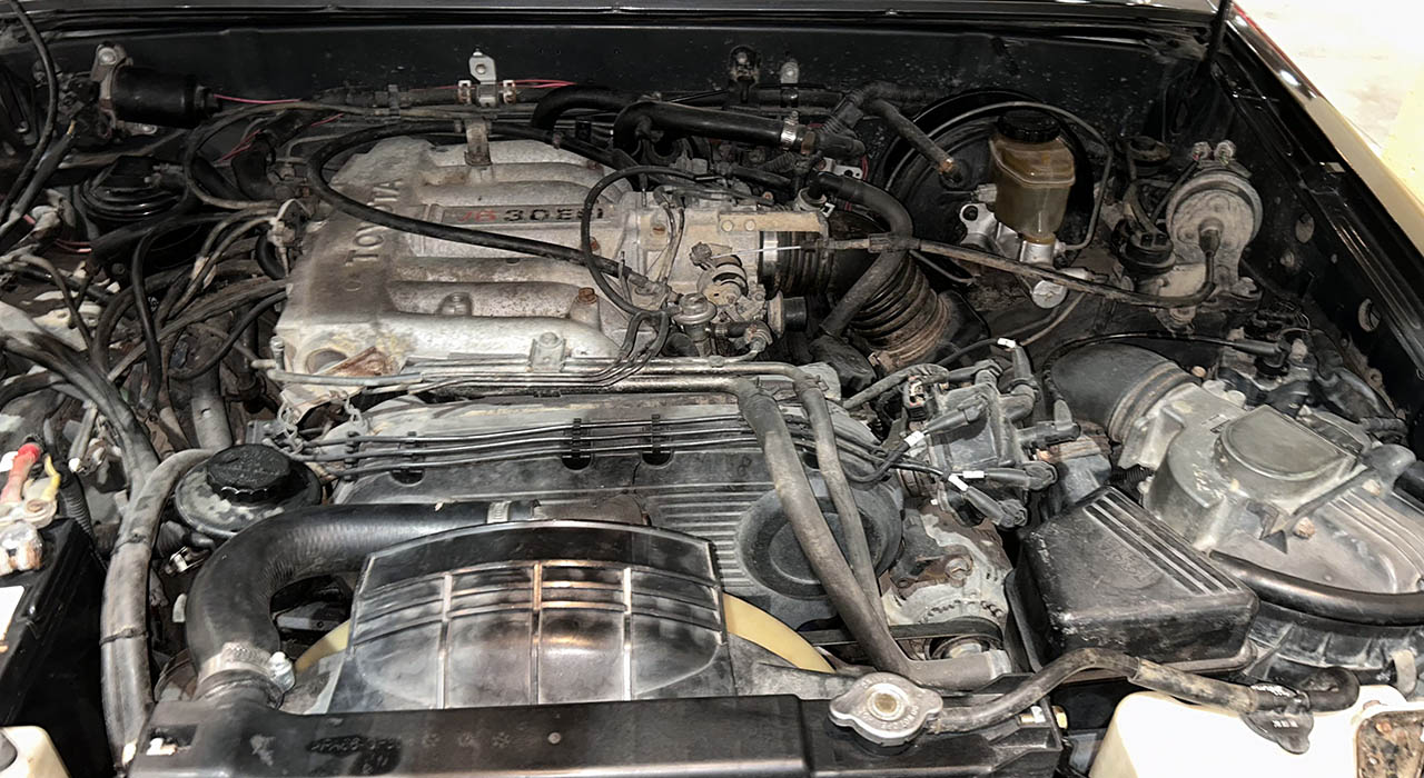 13th Image of a 1993 TOYOTA 4RUNNER SR5