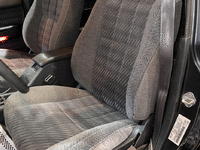 Image 9 of 14 of a 1993 TOYOTA 4RUNNER SR5