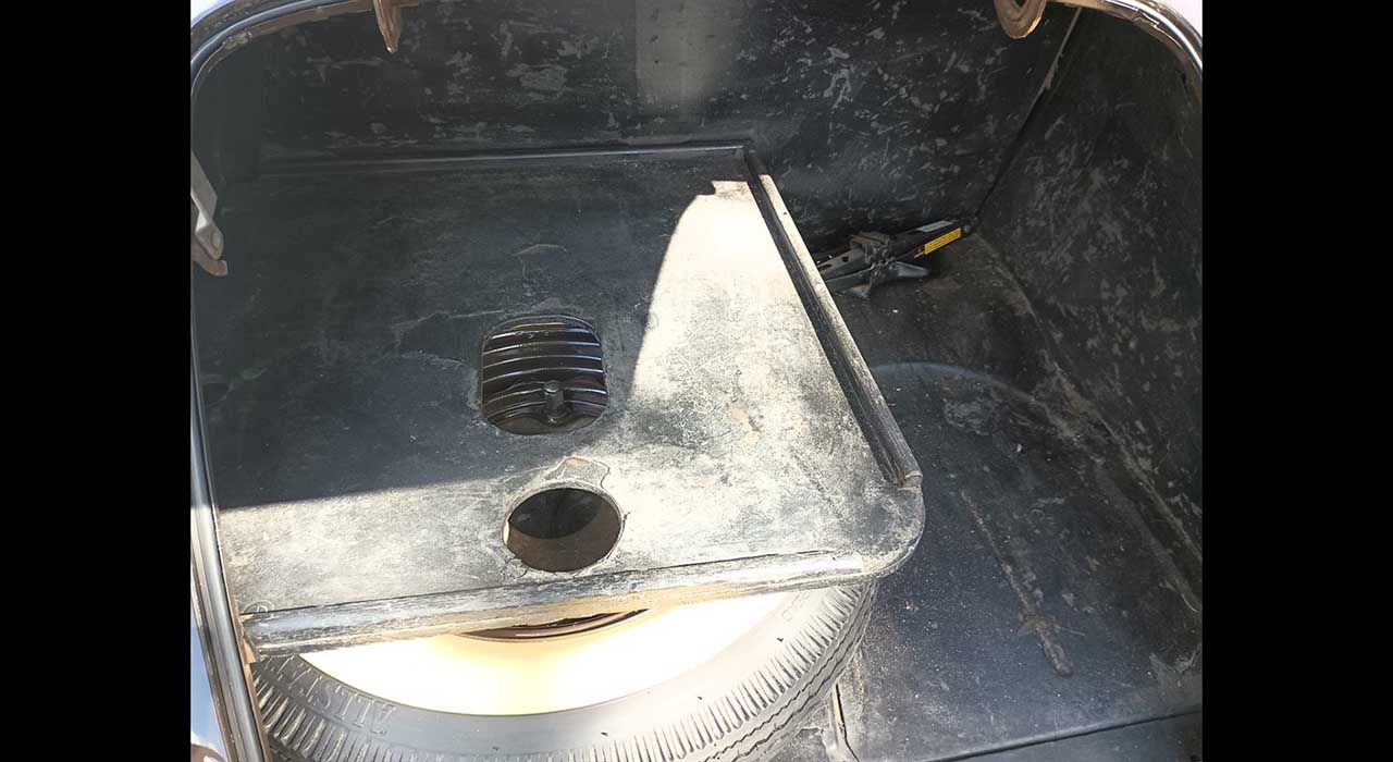 13th Image of a 1937 FORD DELUXE CLUB