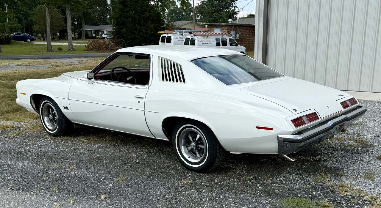 1st Image of a 1973 PONTIAC GRANDAM