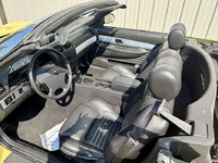 Image 9 of 10 of a 2002 FORD 1 FA