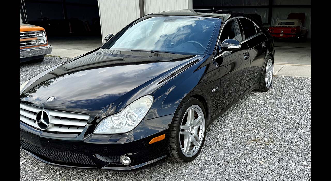 1st Image of a 2008 MERCEDES-BENZ CLS-CLASS CLS63 AMG