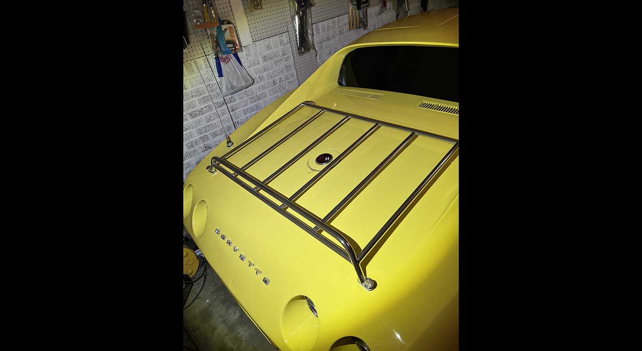 2nd Image of a 1974 CHEVROLET CORVETTE