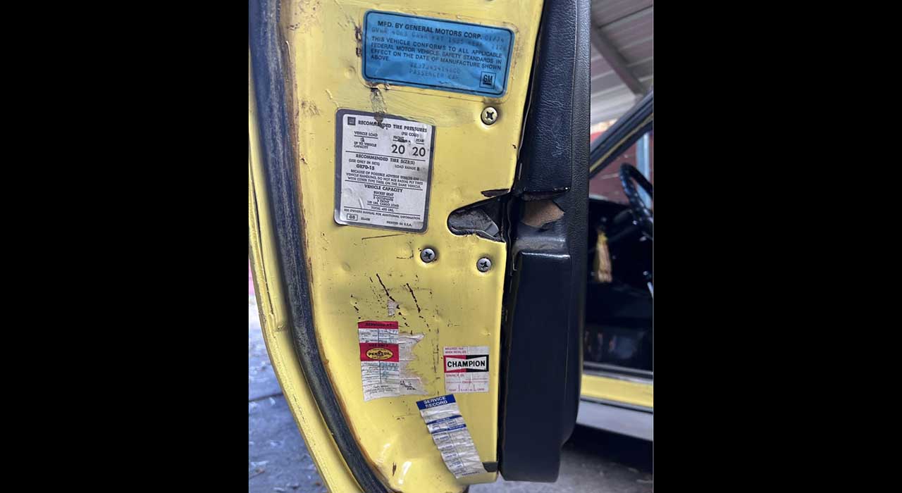 5th Image of a 1974 CHEVROLET CORVETTE