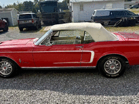Image 5 of 10 of a 1968 FORD MUSTANG