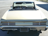 Image 9 of 43 of a 1967 PONTIAC GTO