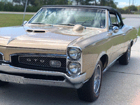 Image 14 of 43 of a 1967 PONTIAC GTO