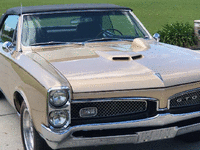 Image 15 of 43 of a 1967 PONTIAC GTO