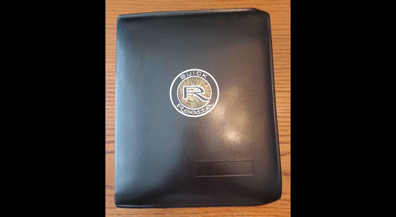 9th Image of a 1990 BUICK REATTA