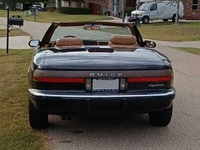 Image 7 of 10 of a 1990 BUICK REATTA