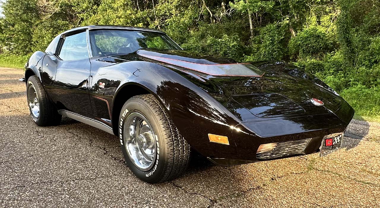 1st Image of a 1973 CHEVROLET CORVETTE RESTOMOD