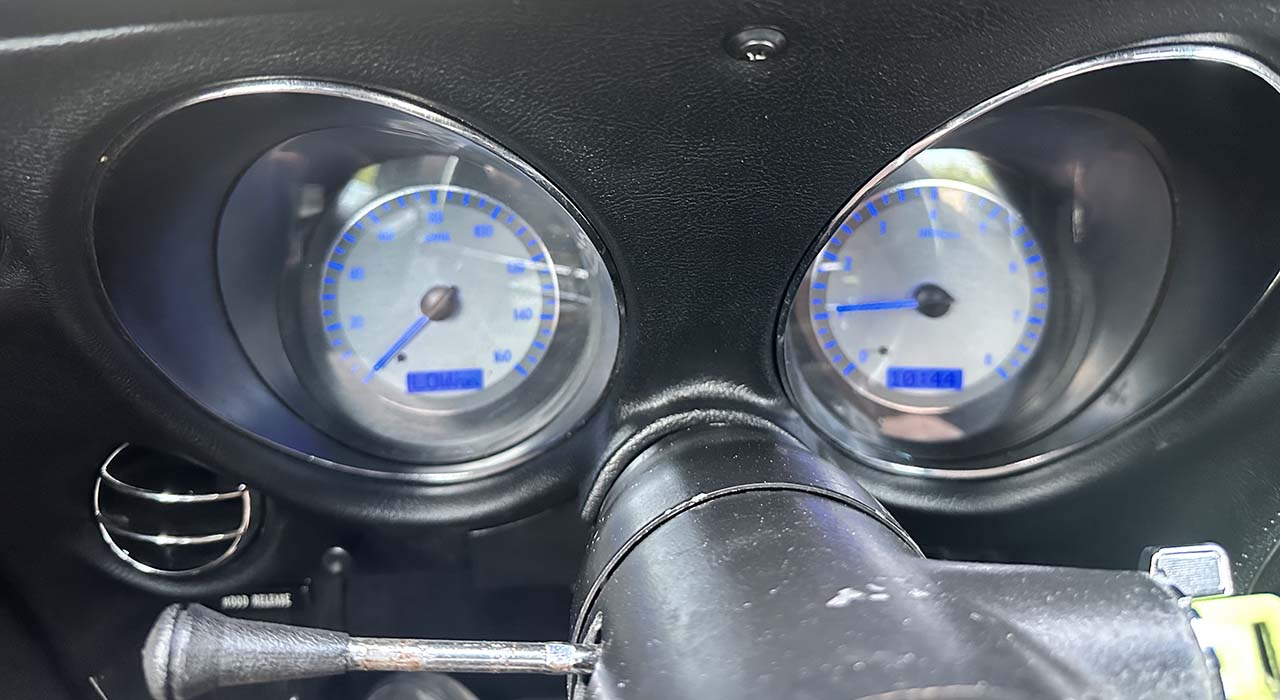 11th Image of a 1973 CHEVROLET CORVETTE RESTOMOD