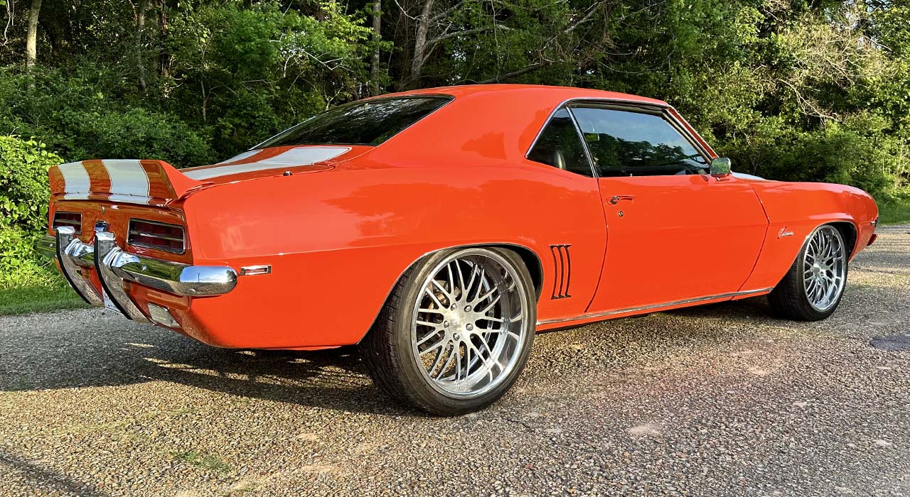 3rd Image of a 1969 CHEVROLET CAMARO RD