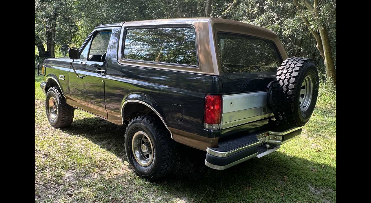 1st Image of a 1987 FORD BRONCO