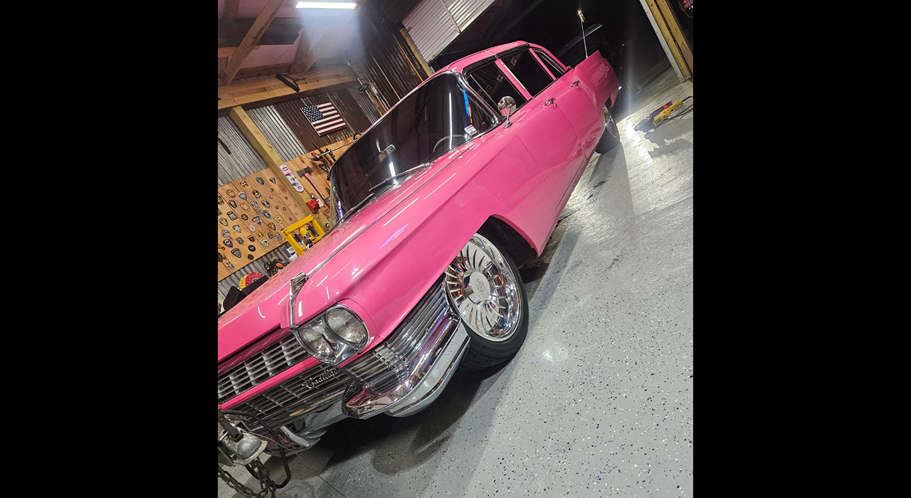 2nd Image of a 1965 CADILLAC SERIRE