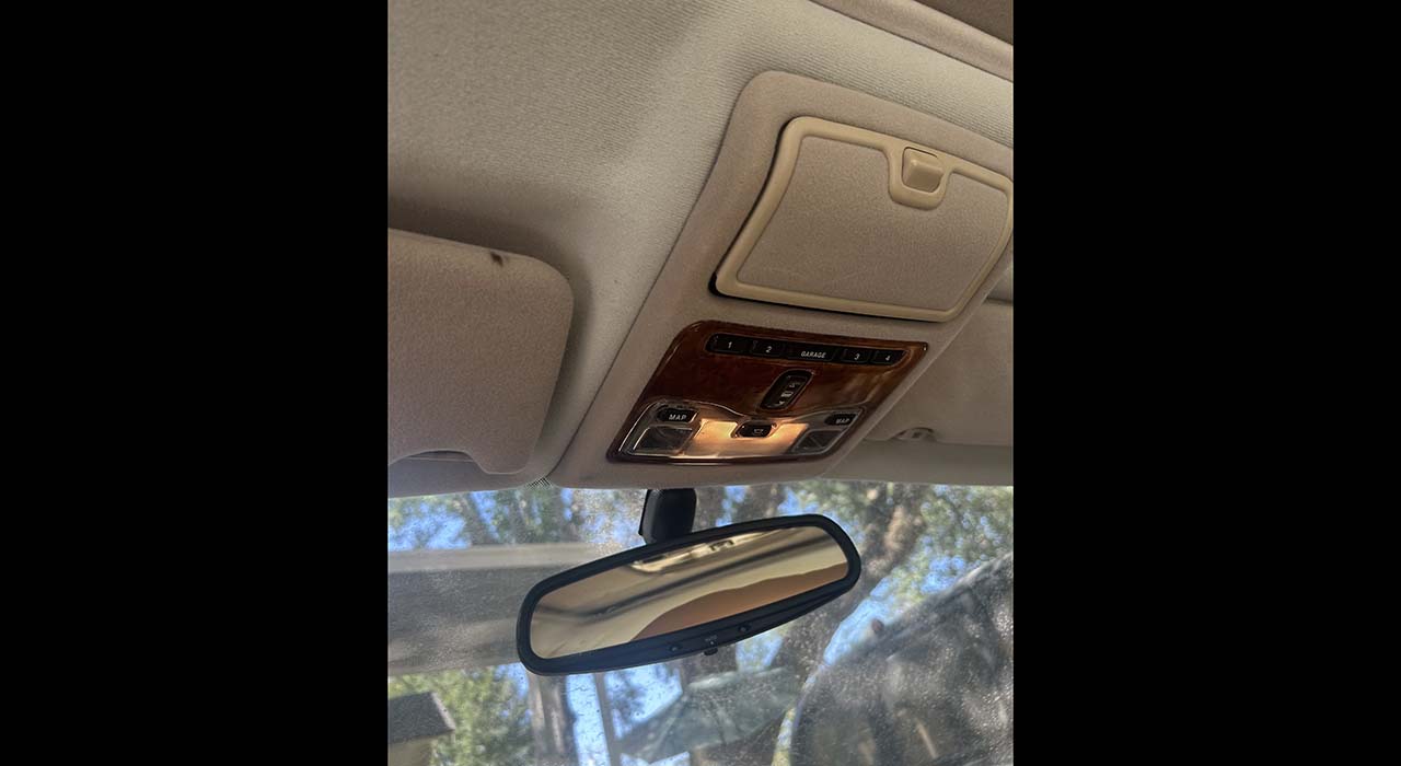 12th Image of a 1996 JAGUAR XJ6 XJ VANDEN PLAS