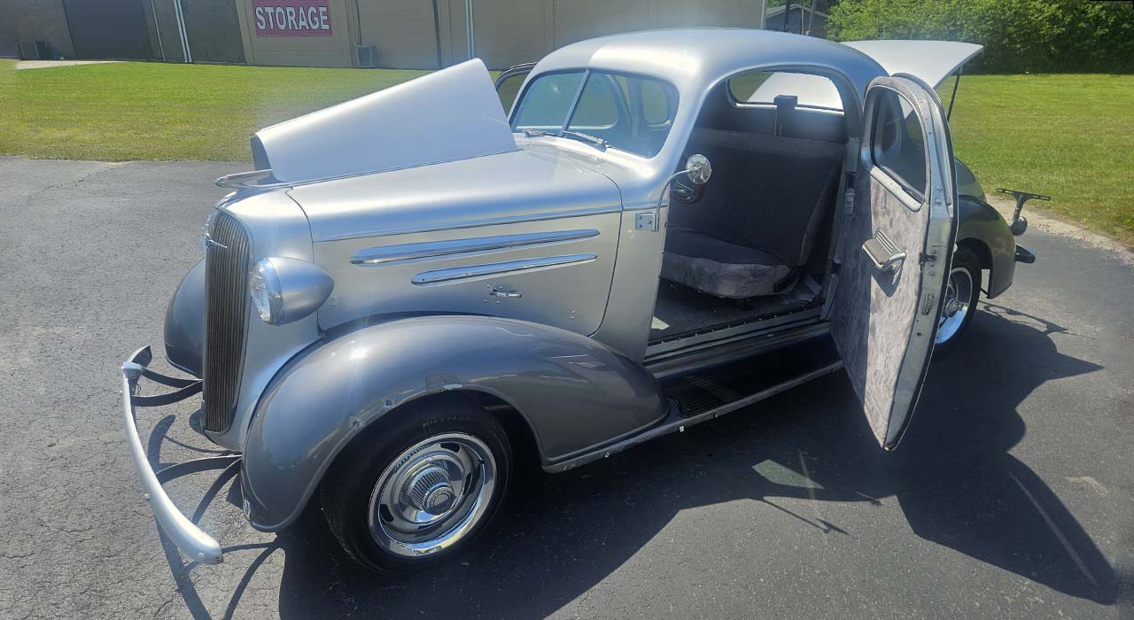 2nd Image of a 1935 CHEVROLET MASTER CLASS