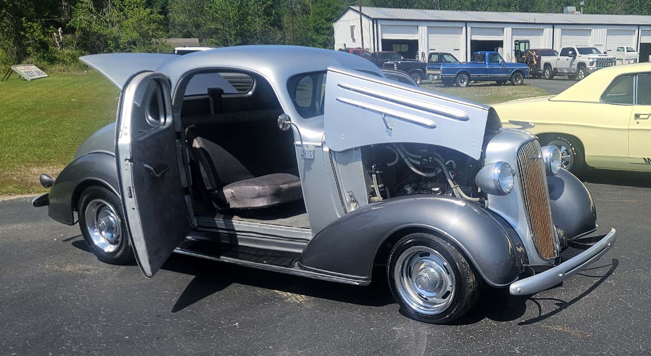 3rd Image of a 1935 CHEVROLET MASTER CLASS