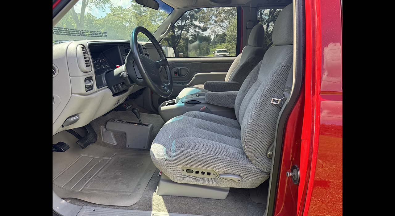 6th Image of a 1997 CHEVROLET K1500