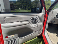 Image 9 of 16 of a 1997 CHEVROLET K1500