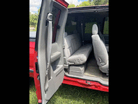 Image 12 of 16 of a 1997 CHEVROLET K1500