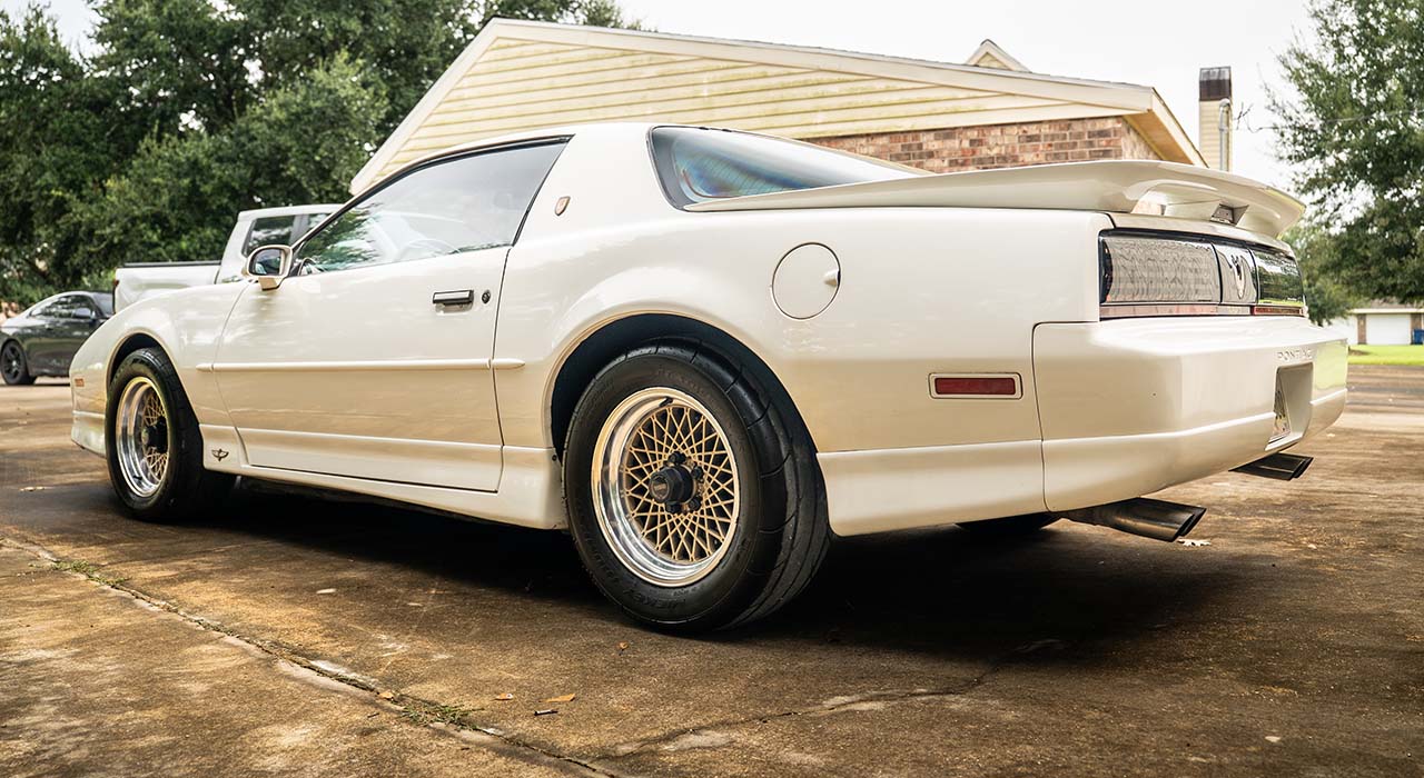 2nd Image of a 1989 PONTIAC FIREBIRD TRANS AM