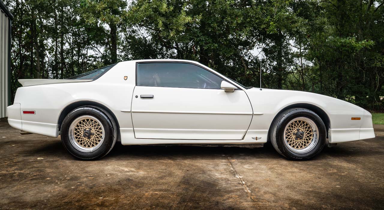 4th Image of a 1989 PONTIAC FIREBIRD TRANS AM